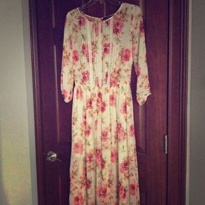 Couch Floral Maxi Dress